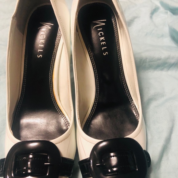 Peep toe Nickel shoe - Picture 3 of 8